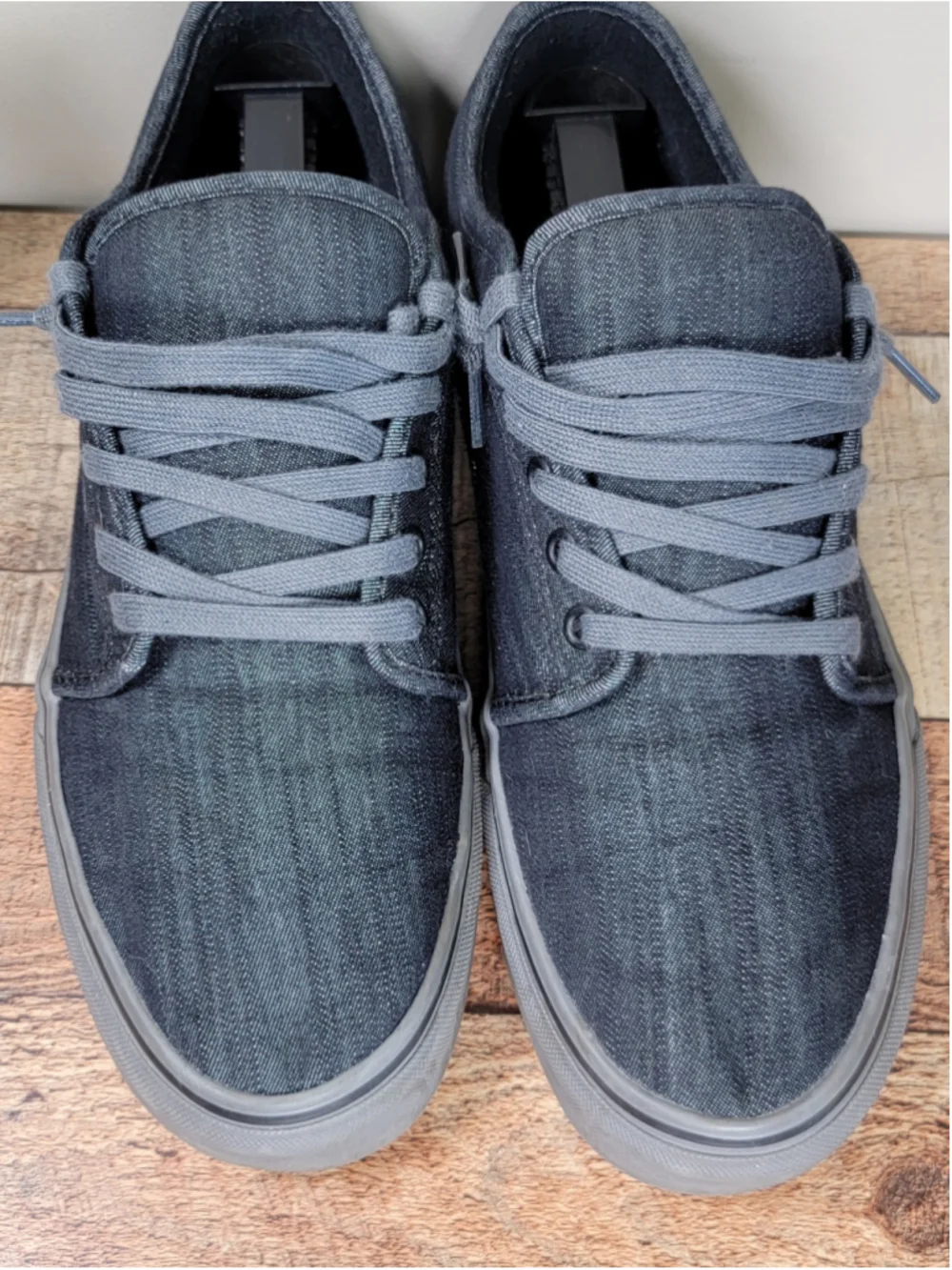 Vans 9.5 Skate Chukka Low Black Denim Gray Canvas Shoes Athletic Skater Sneakers